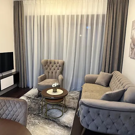 Suzi Apartment Belgrade Exterior photo